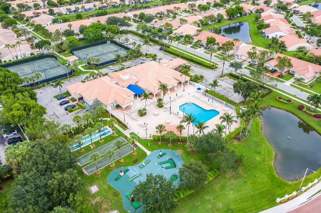 Photo of 15209 Ixora Road