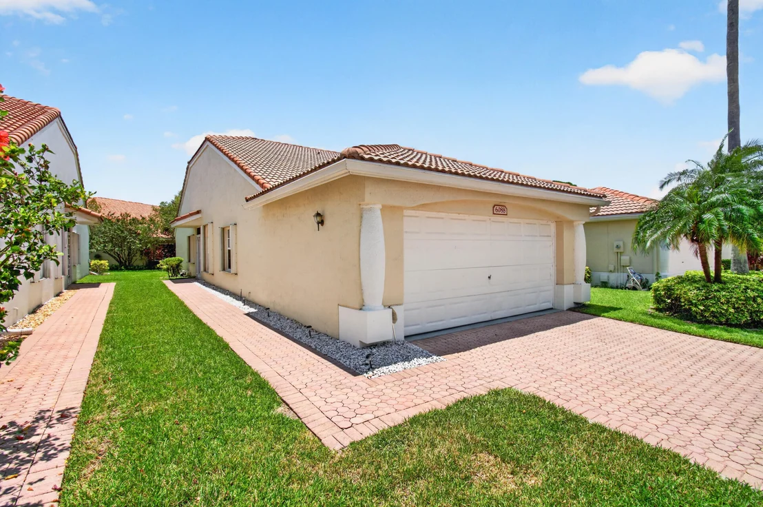 Photo of 6088 Caladium Road