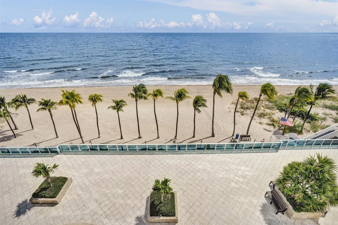 Photo of Unit 708 at 1360 S Ocean Boulevard