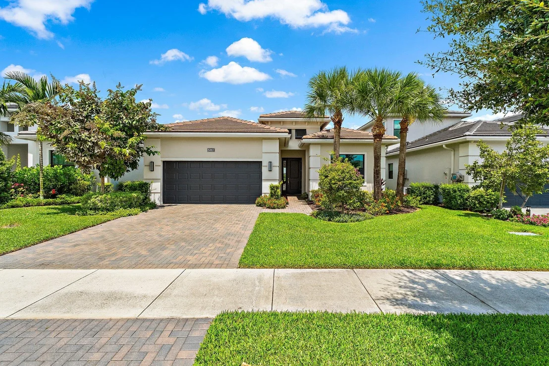 Photo of 15883 Key Biscayne Lane