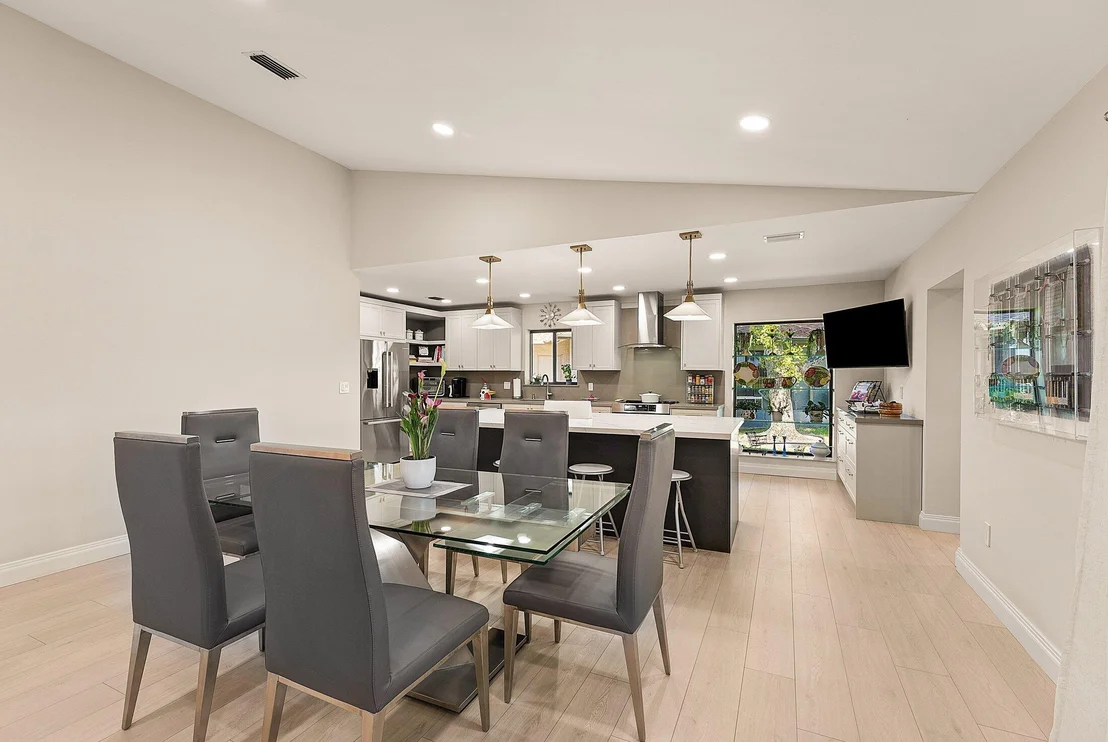 Photo of 5534 Forest Oaks Terrace
