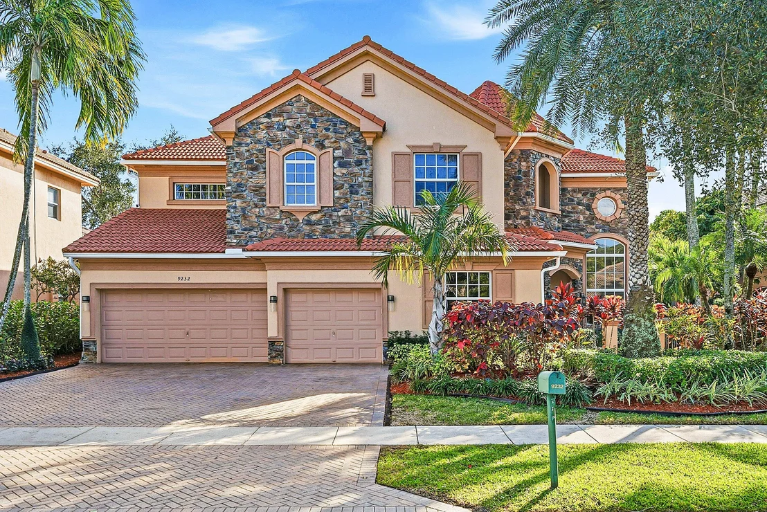 Photo of 9232 Pineville Drive