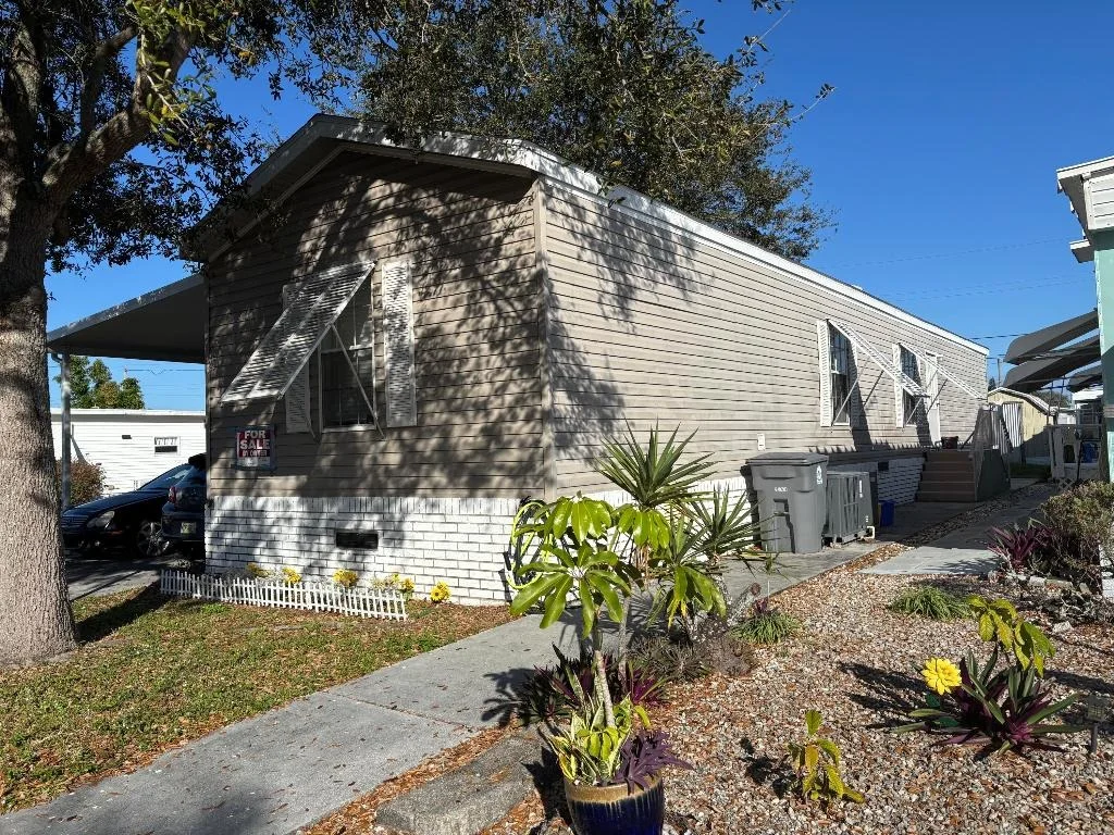 Photo of 8964 Pine Street
