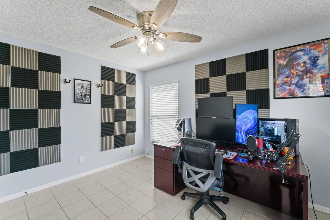 Photo of 7123 Pine Manor Drive
