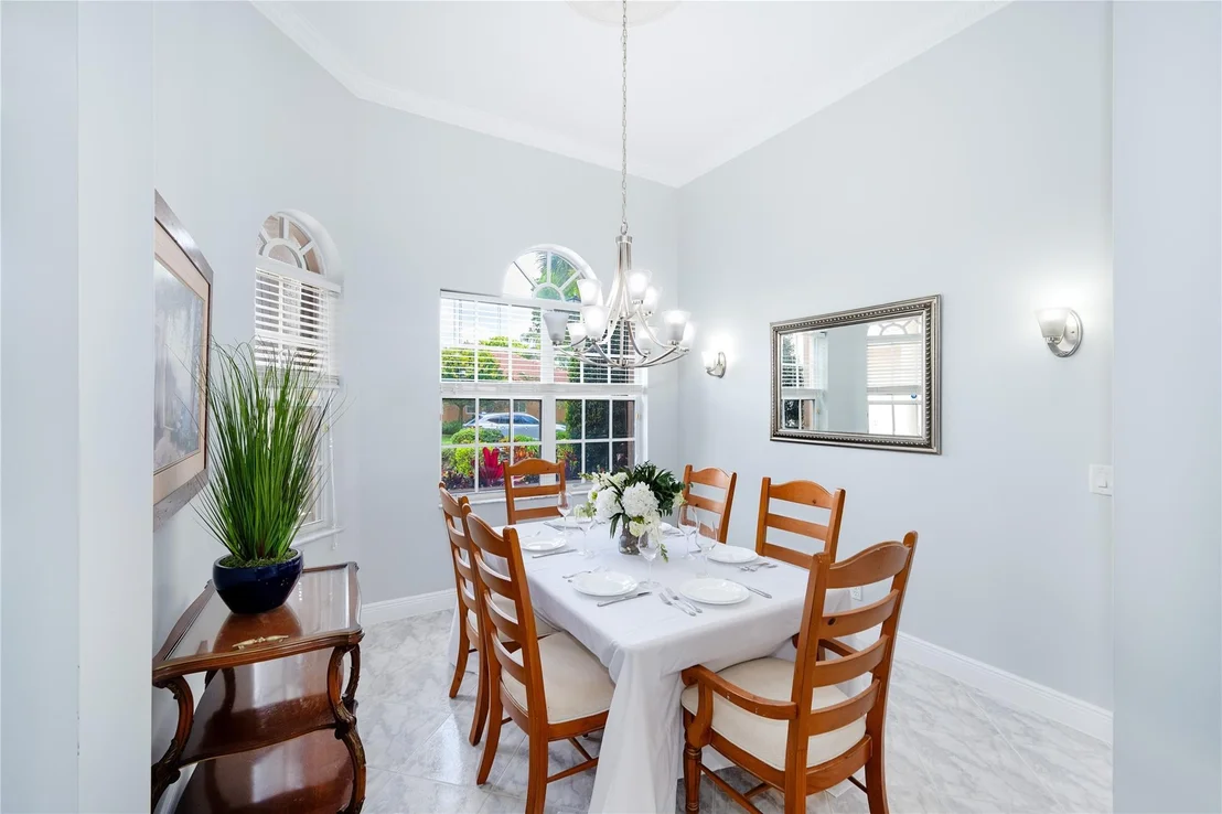 Photo of 7308 Viale Michelangelo