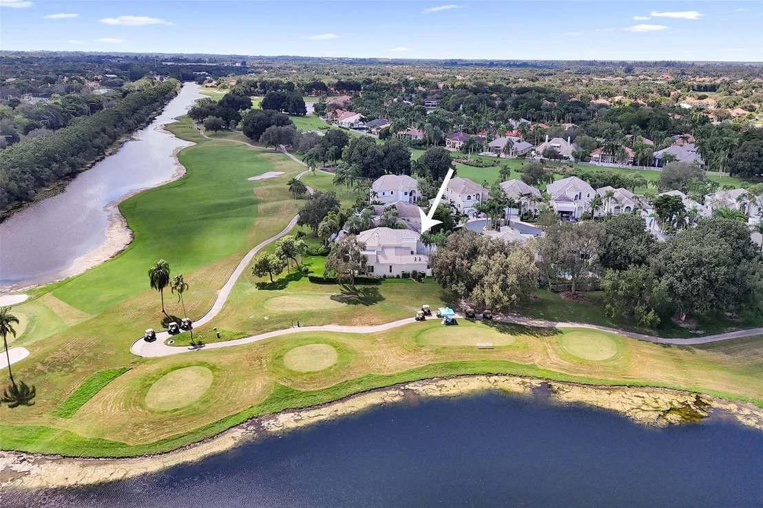Photo of 2760 Pinehurst