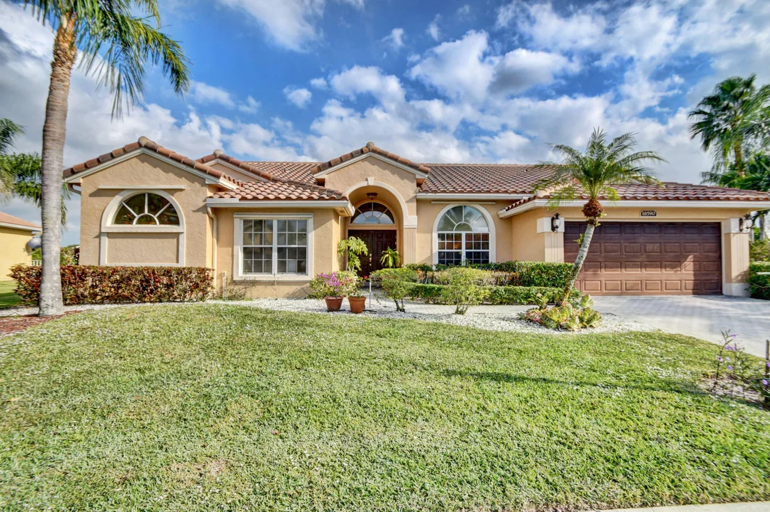 Photo of 18590 Serena Pointe Lane