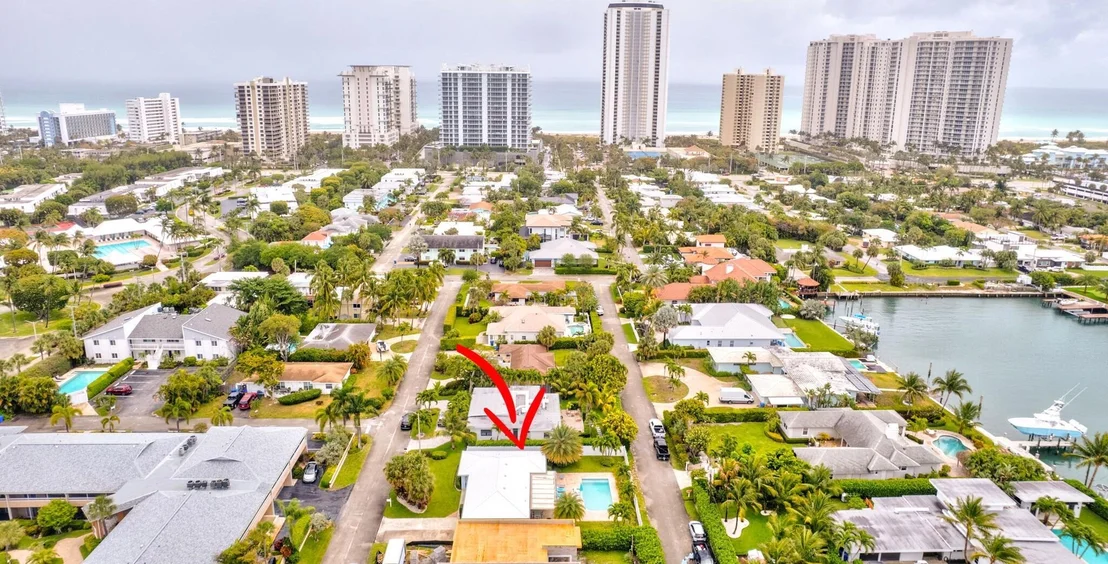 Photo of 1131 Surf Road
