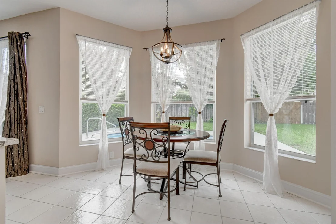 Photo of 7585 Thornlee Drive