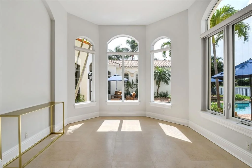 Photo of 652 Hermitage Circle