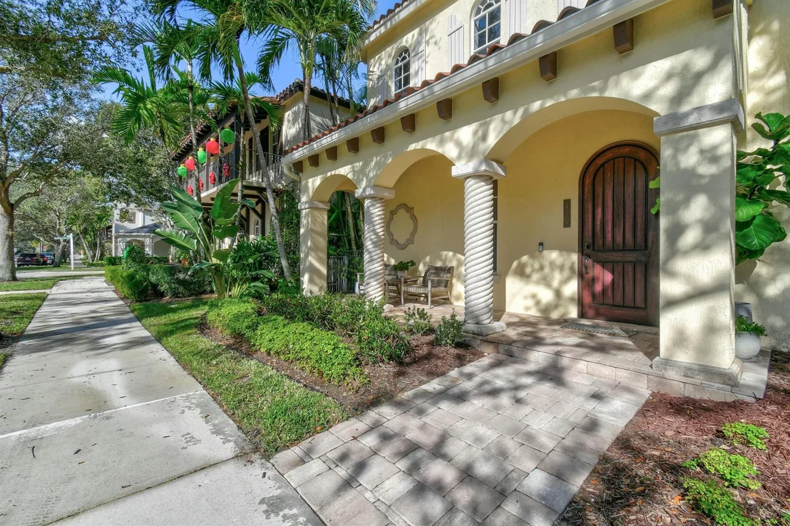 Photo of 119 Barcelona Drive