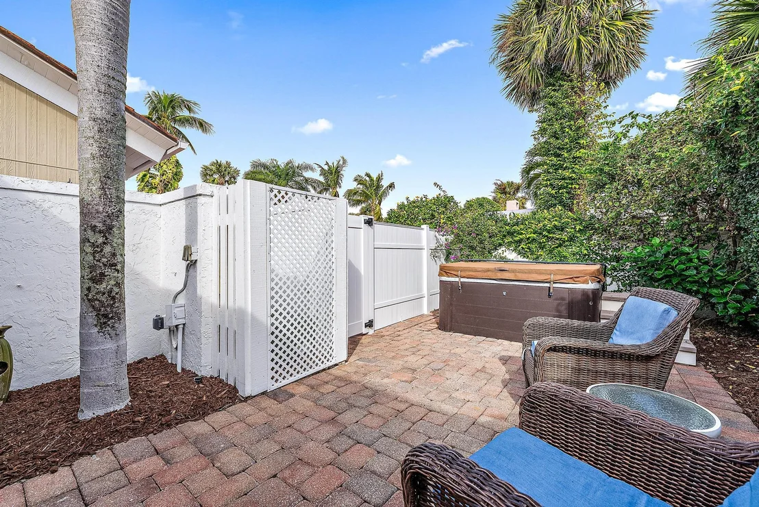 Photo of 105 Sunfish Lane