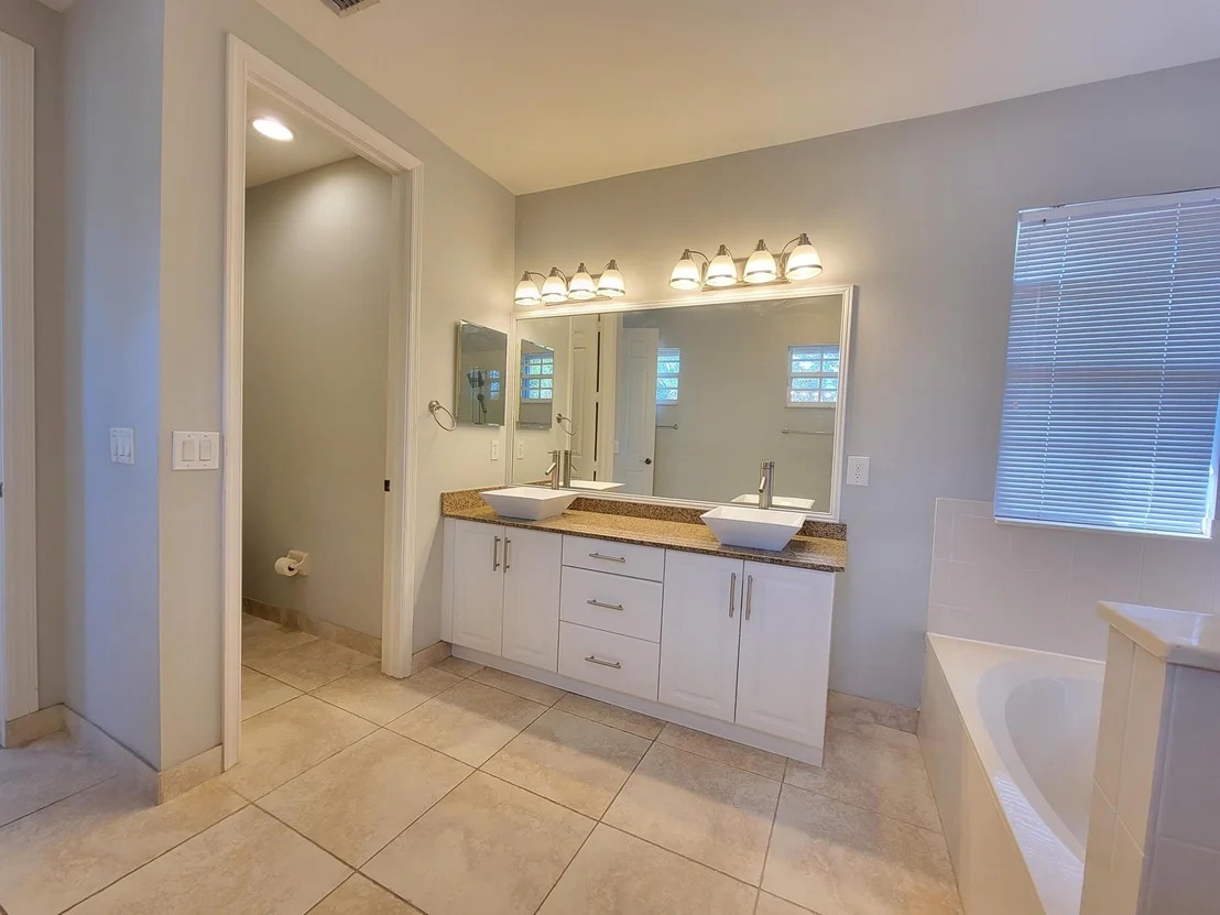 Photo of 491 Leaf Drive