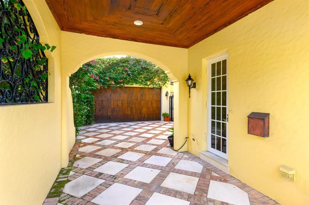 Photo of 117 Beverly Road