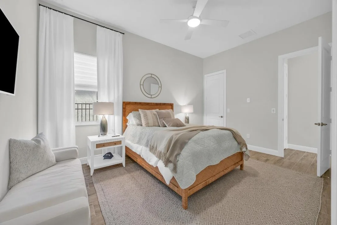 Photo of 668 SW Riverwatch Place