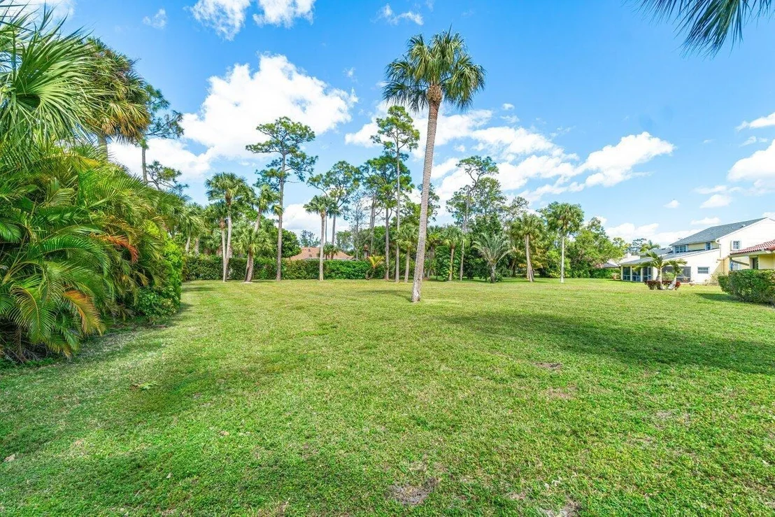 Photo of 13679 Greentree Trail
