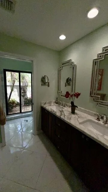 Photo of 425 Deer Creek Path E