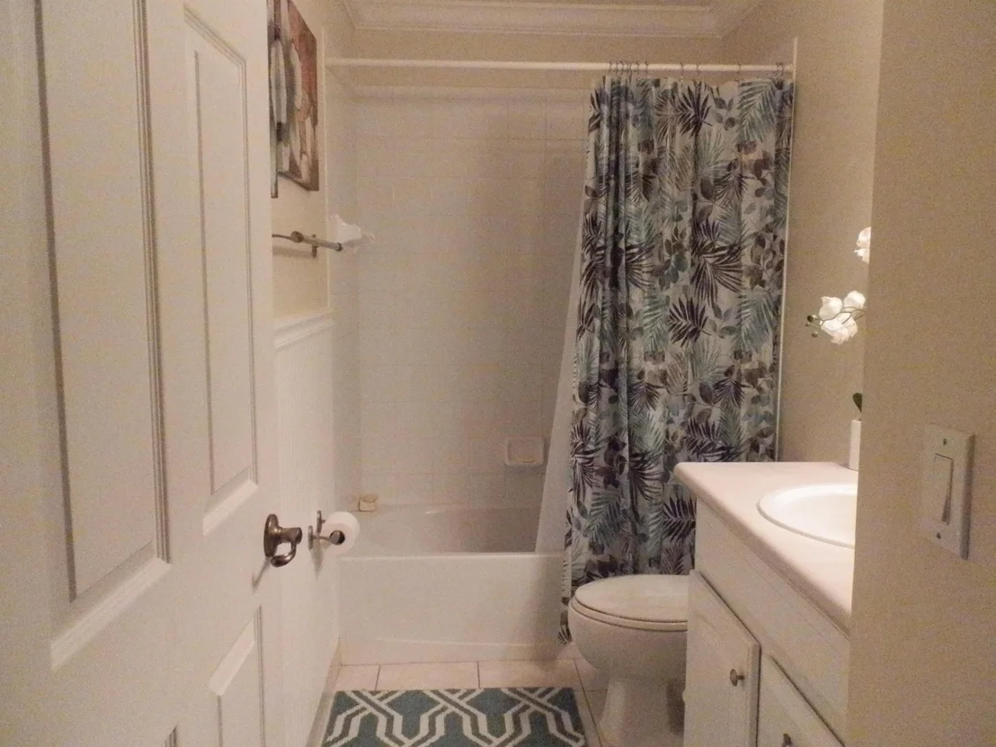 Photo of 3356 Commodore Court