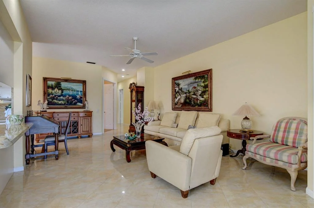 Photo of 2065 Valencia Drive