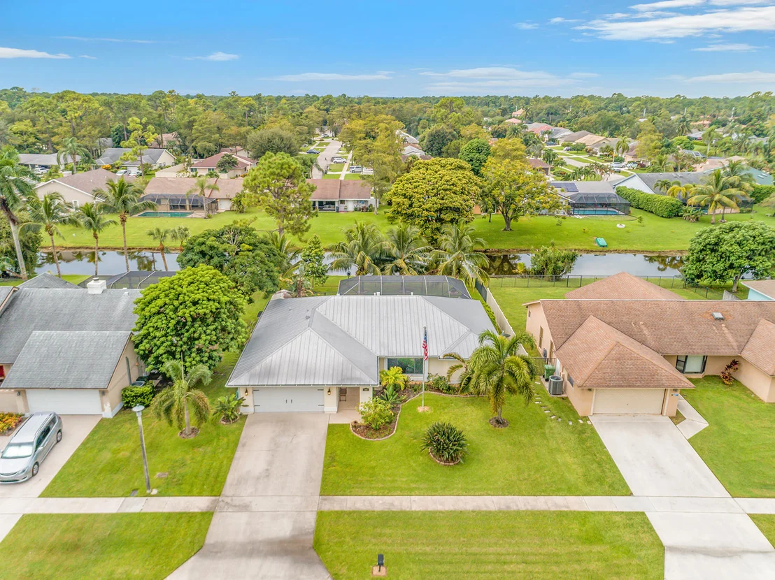 Photo of 664 Juniper Place