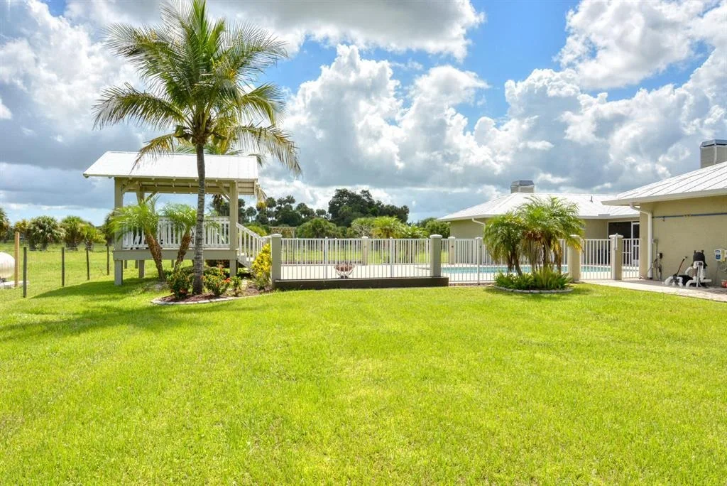 Photo of 17600 Pineapple Lane
