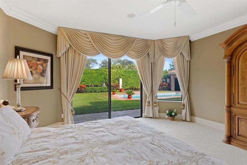 Photo of 7291 Valencia Drive