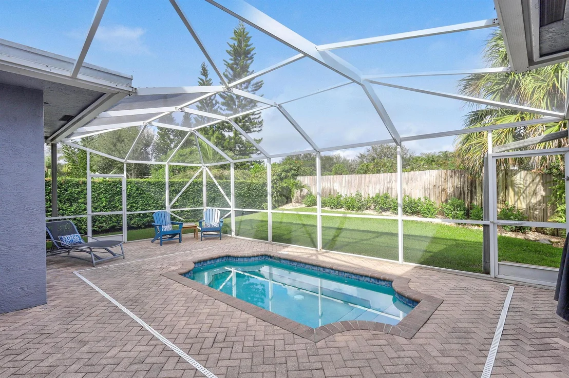 Photo of 400 Mangrove Point