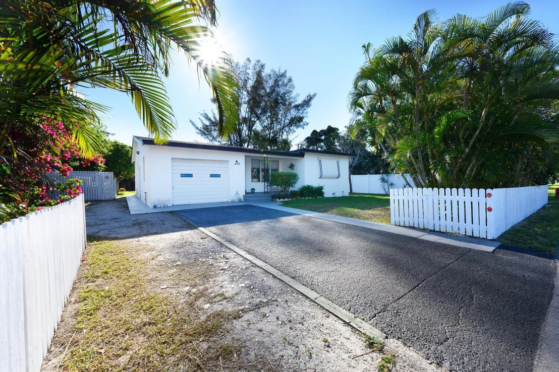 Photo of 3930 Kirk Road