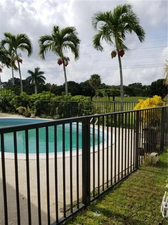 Photo of 4807 Holly Drive
