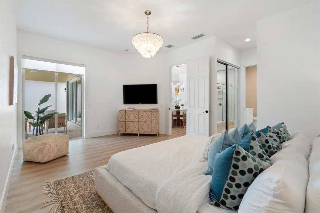 Photo of 3419 Greenway Drive