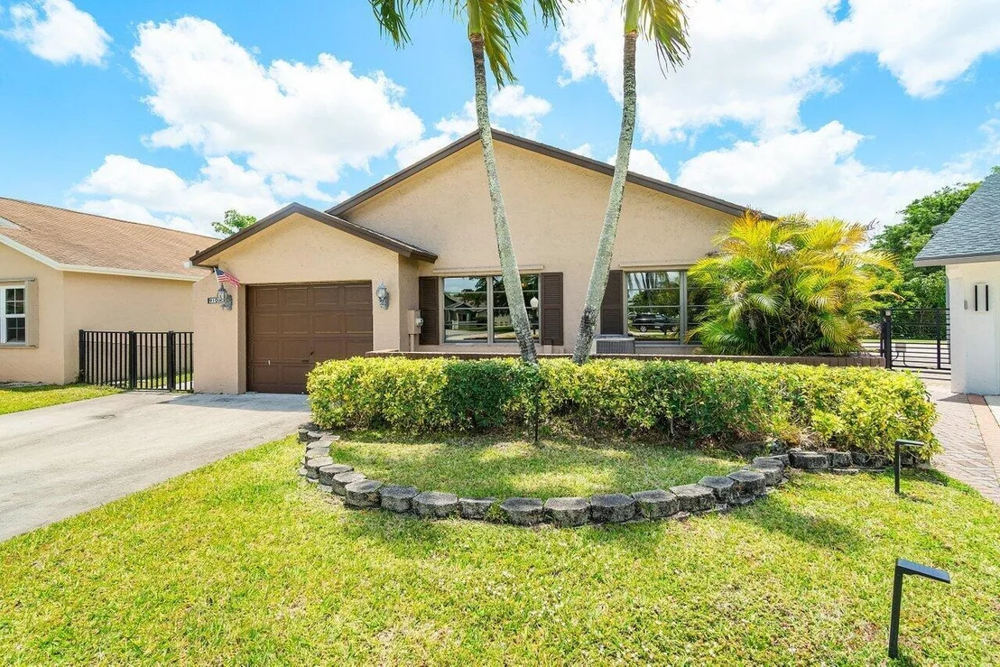 Photo of 9100 Pine Springs Drive