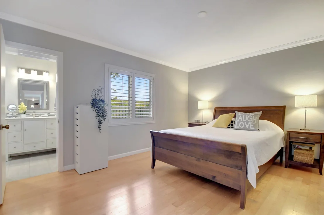 Photo of 25 Harvard Drive