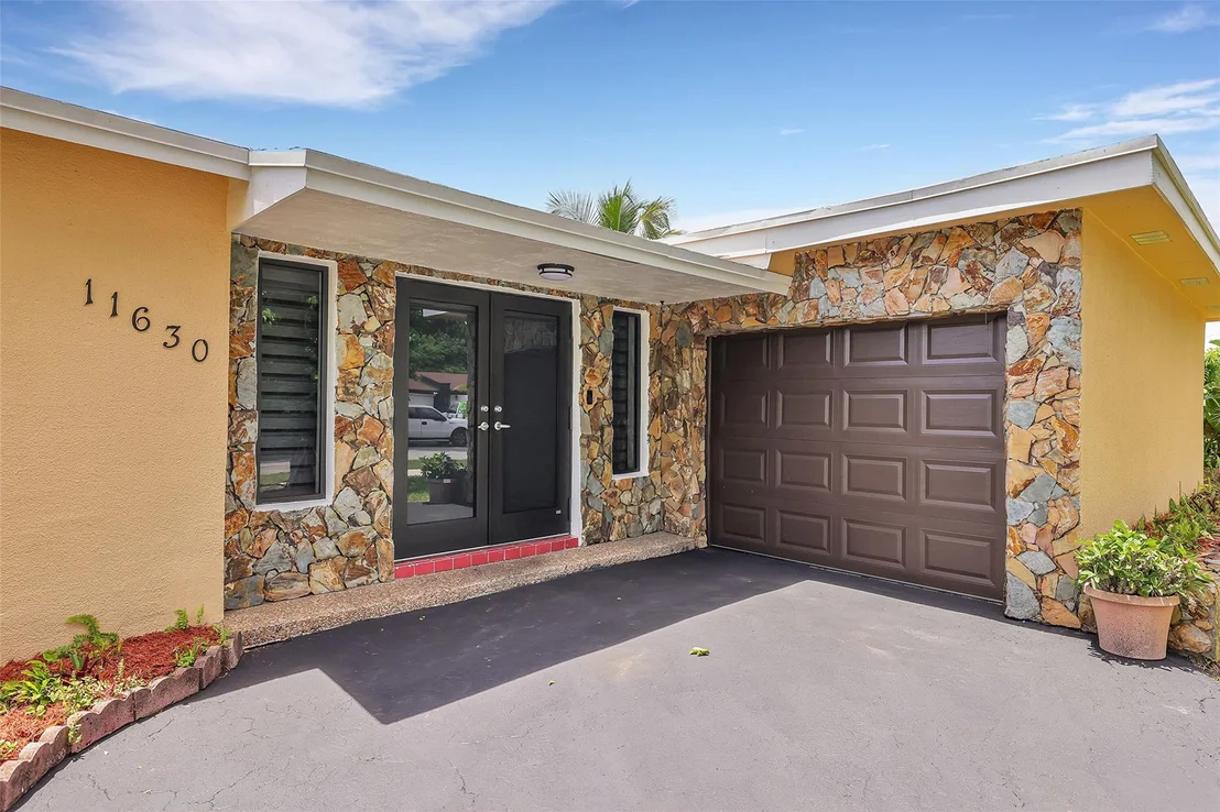 Photo of 11630 NW 29th Place