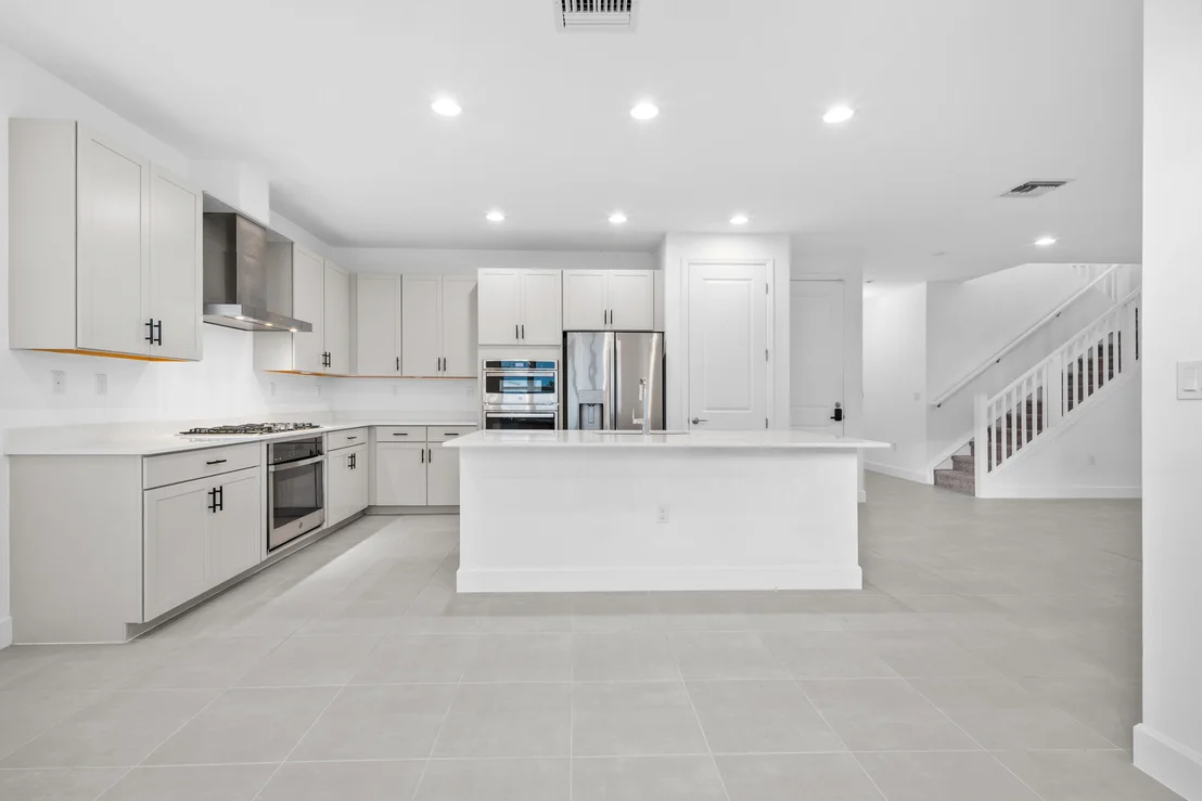 Photo of 1403 Thistle Place
