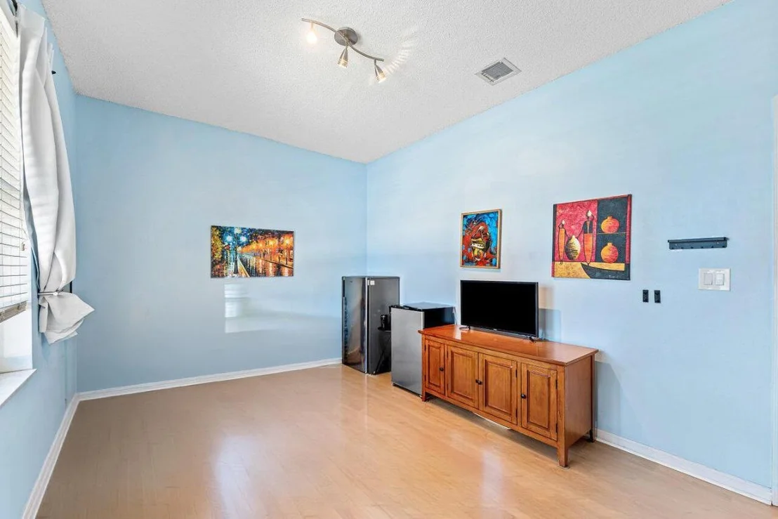 Photo of 258 Coral Trace Lane