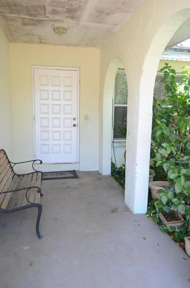 Photo of 330 Ross Drive