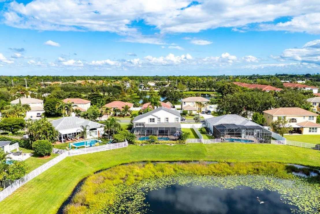 Photo of 6092 Indian Forest Circle