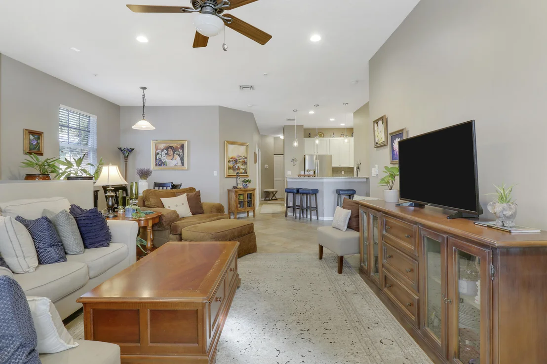 Photo of Unit H at 110 Lighthouse Circle
