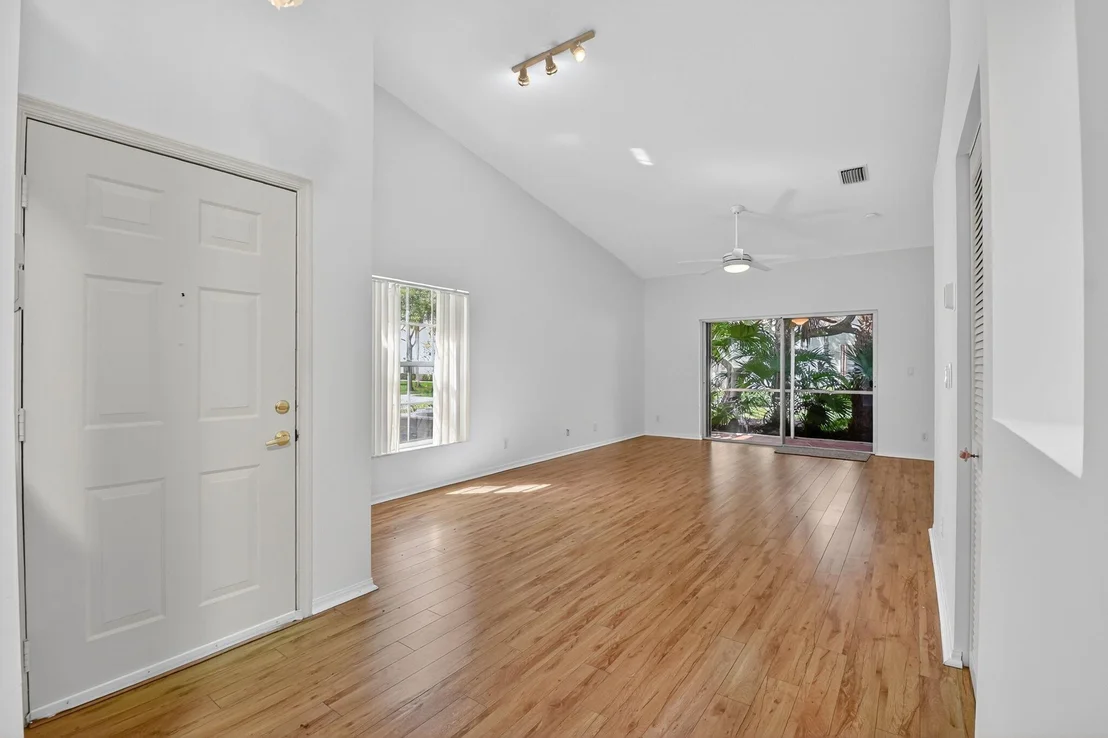 Photo of 8421 Logia Circle