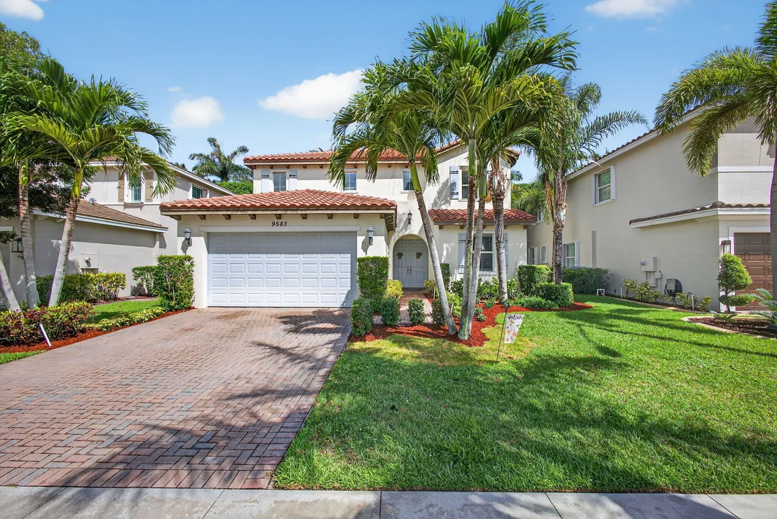Photo of 9583 Phipps Lane