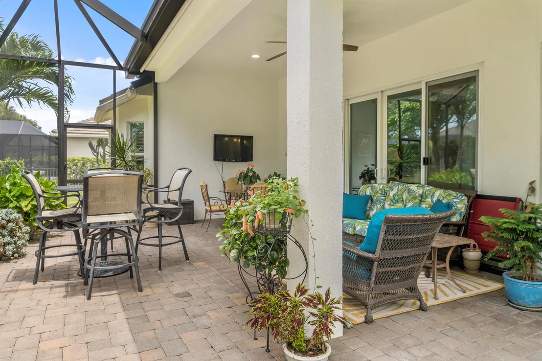 Photo of 6111 Graysen Square