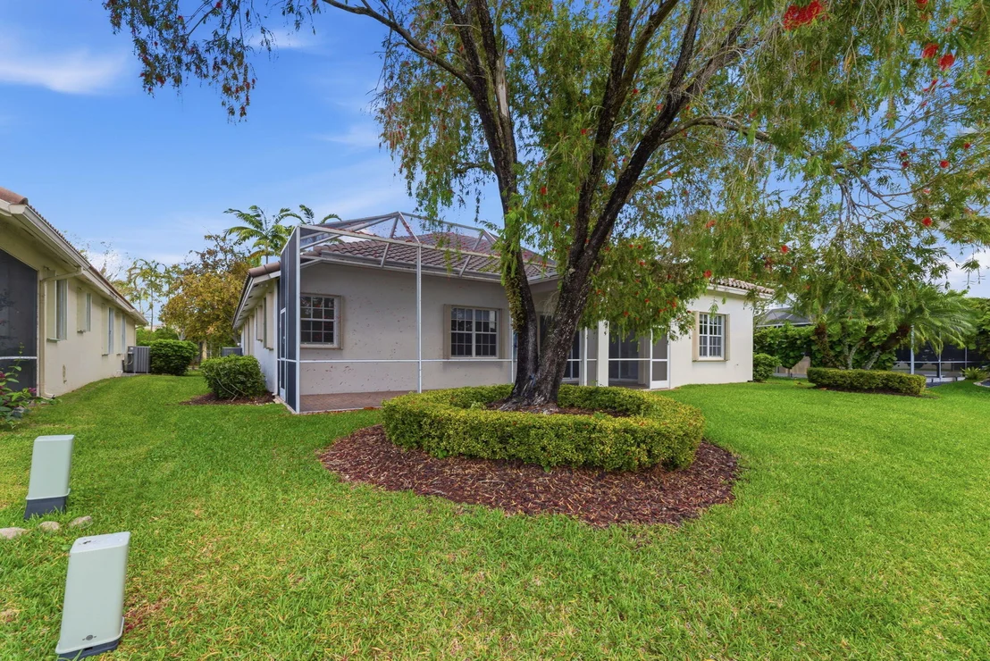 Photo of 1112 Skylark Drive