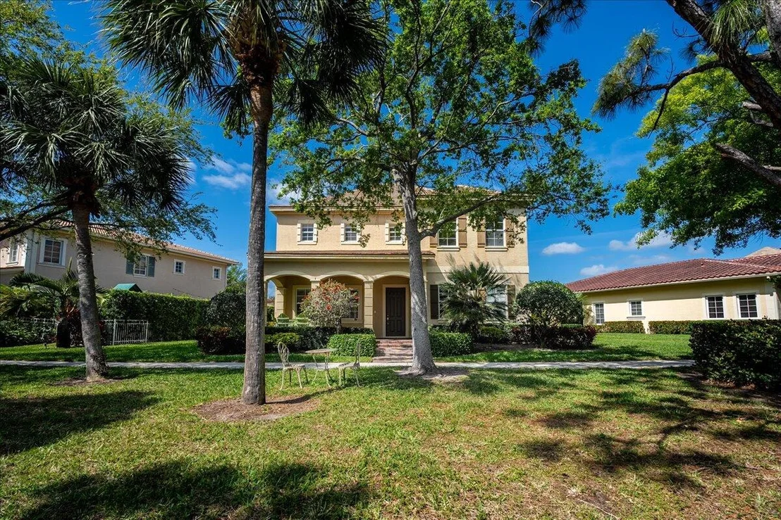 Photo of 128 Glencullen Circle