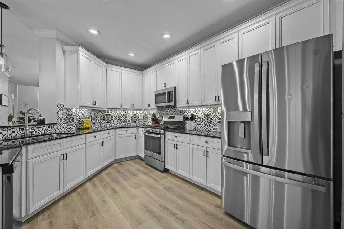 Photo of 627 Castle Drive