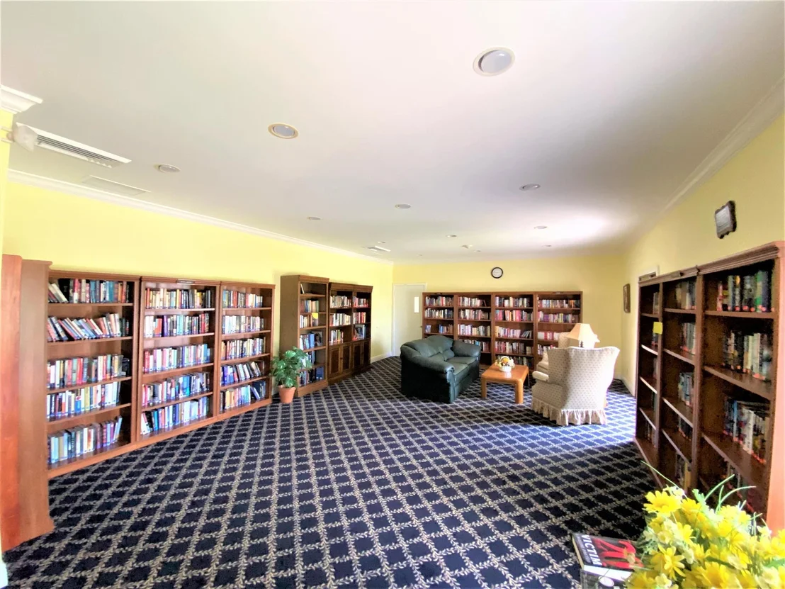 Photo of 294 Cape Cod Circle