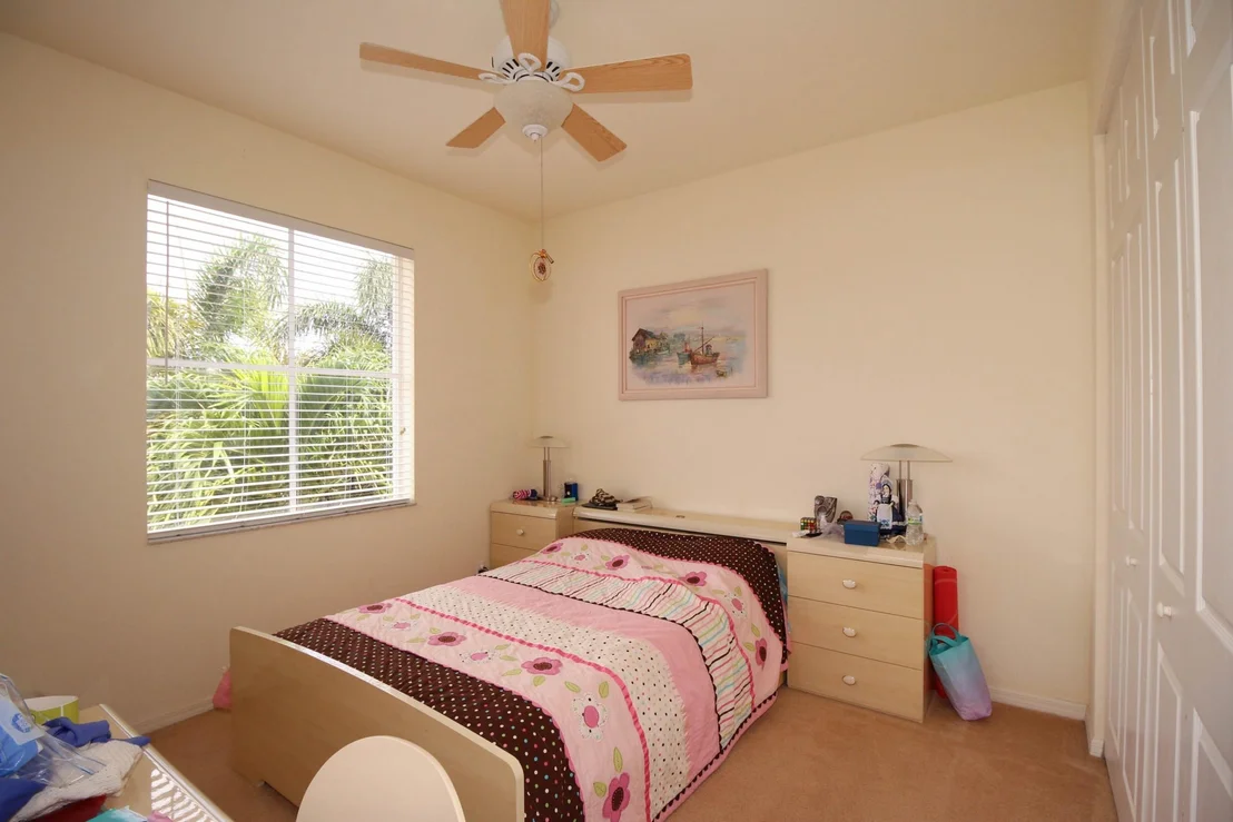 Photo of 1276 Beacon Circle