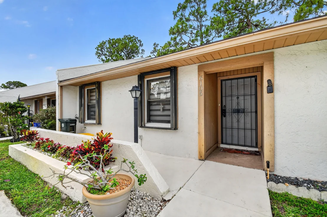Photo of 6105 Fairfield Circle