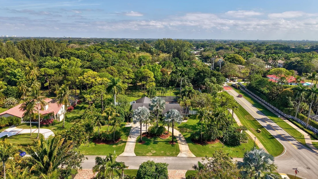Photo of 12750 Oak Arbor Drive