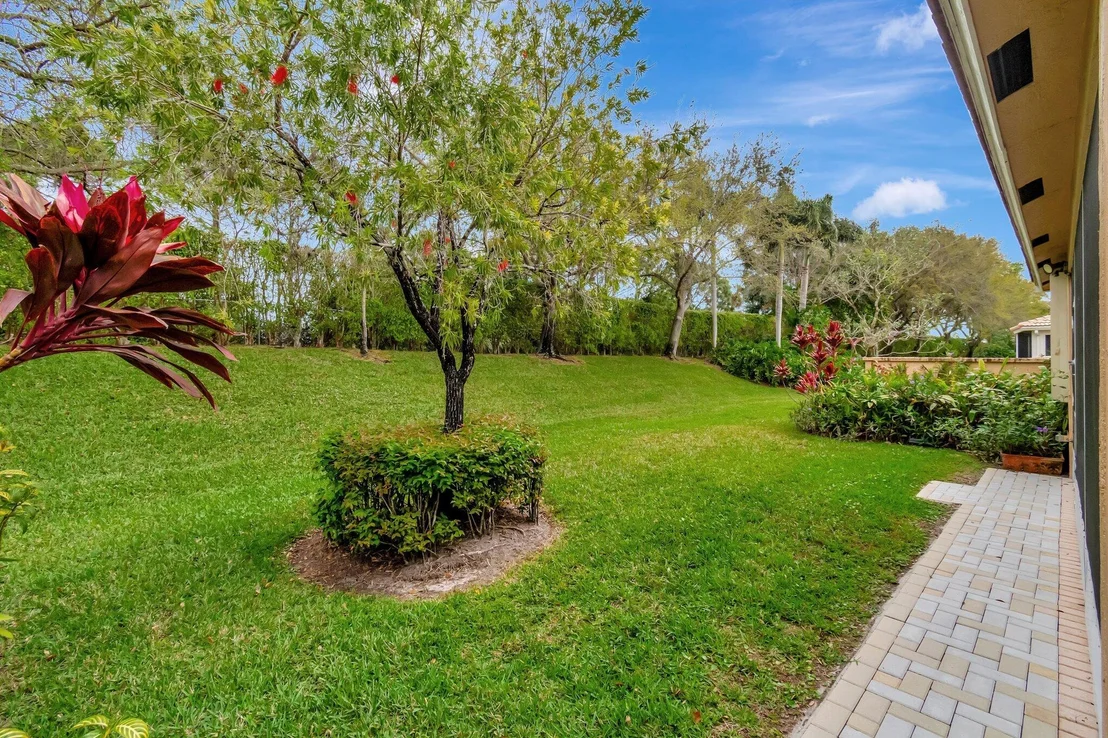 Photo of 2676 Clipper Circle