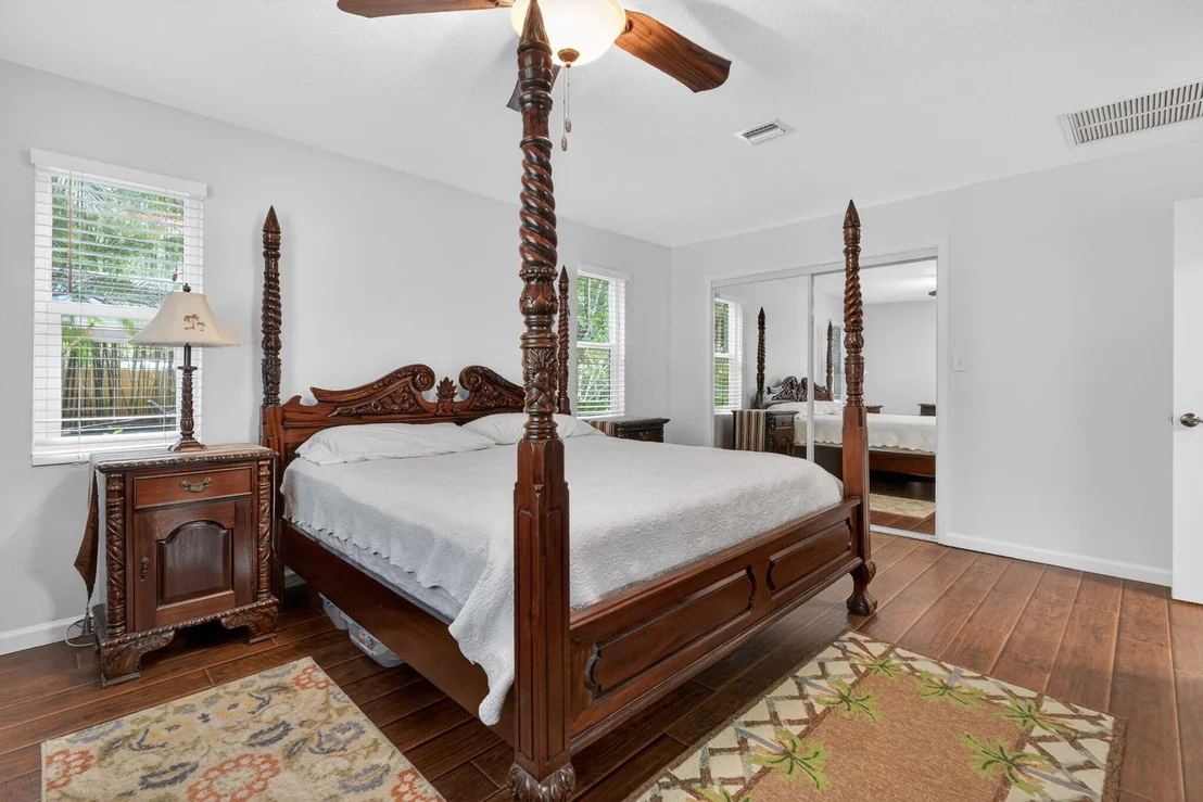 Photo of 17391 Alexander Run